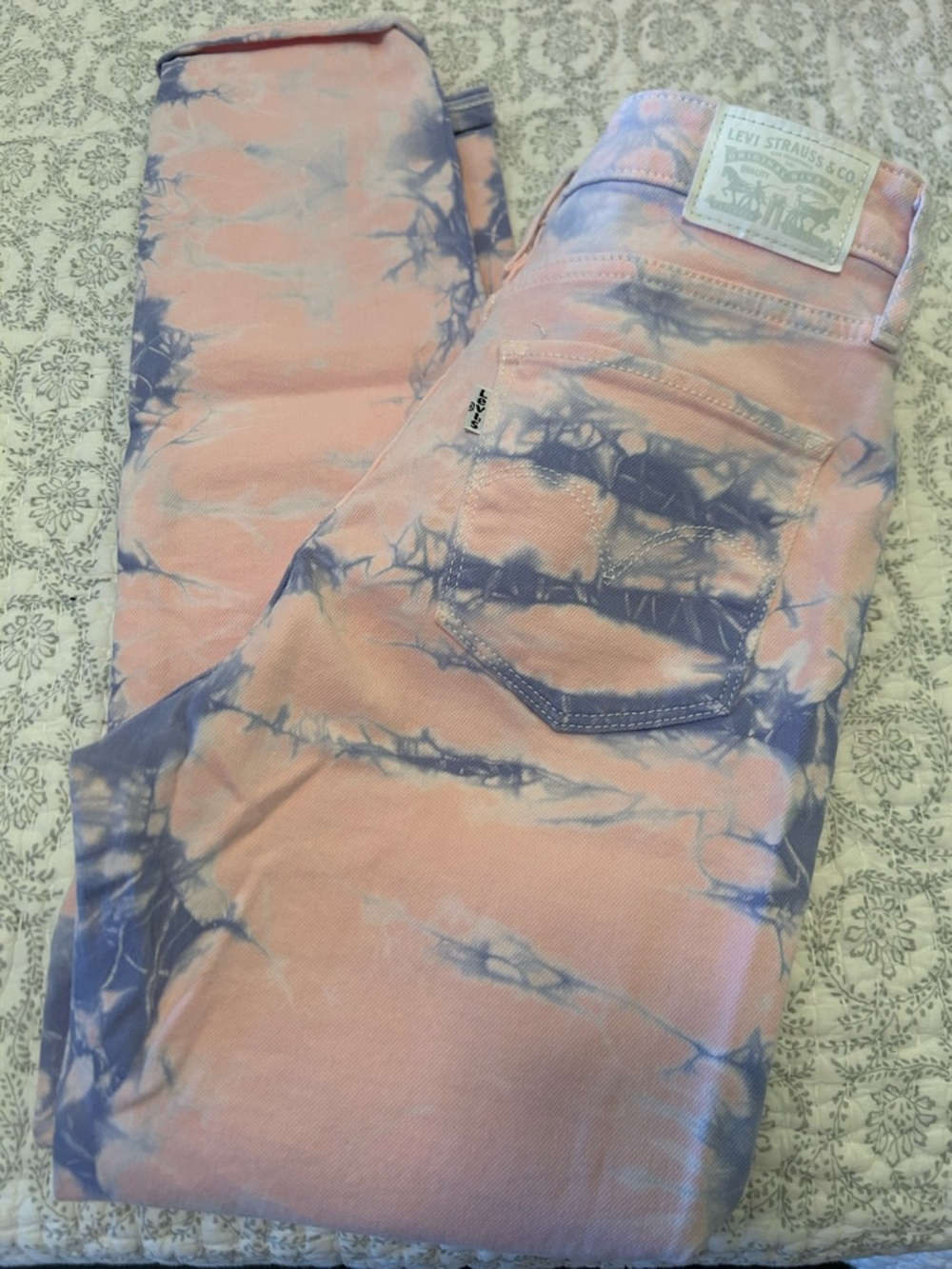Levi's Pink and Blue Tie-Dye Skinny Jeans - Women's
